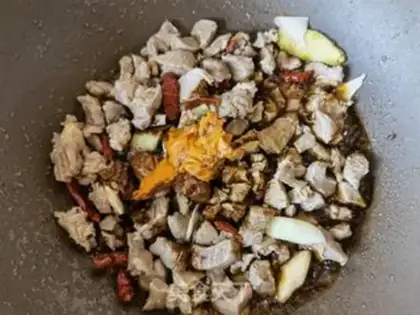 Make Carrot potatoes, lamb stew step 9