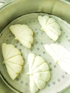 Make A leaf clip step 16