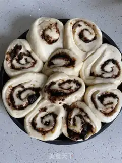 Make Cinnamon rolls step 16