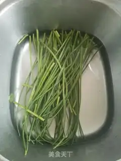 Make Scrambled eggs step 0