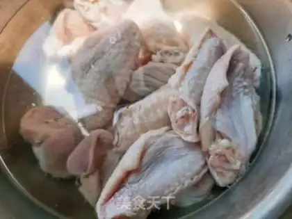 Make Air-fried spicy chicken wings step 0
