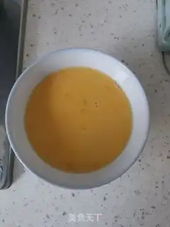 Make Scrambled eggs step 2