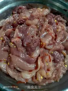 Make Spicy pork step 0