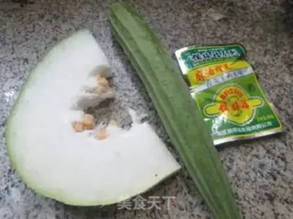 Make Squeeze the cabbage soup step 0