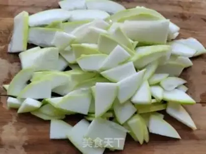 Make Shrimp, puffy mushrooms step 1