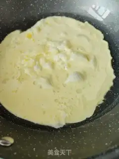 Make Eggs and potatoes step 4