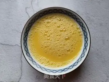 Make Sea rice steamed eggs step 1