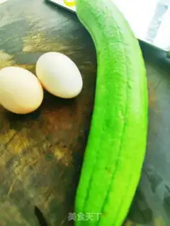 Make Egg melon soup step 0