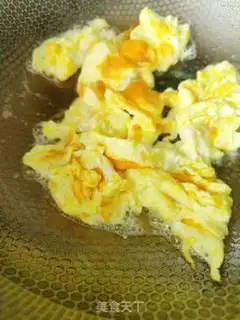 Make Egg melon soup step 4