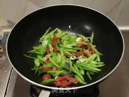 Make Weenie celery step 6