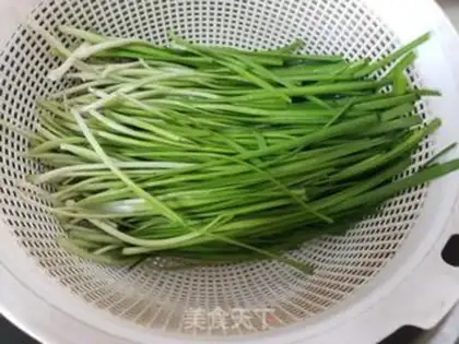 Make A green bean sprouts of cranberry step 0