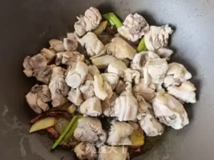 Make Potato-cooked chicken leg step 6