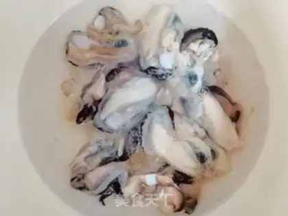 Make Soybean fan mussels soup step 2