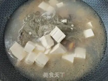 Make Soybean fan mussels soup step 8