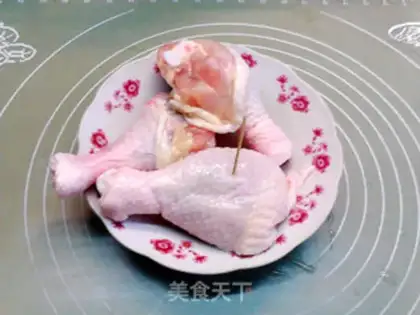 Make The chicken leg of the rice sauce step 1