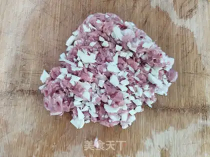 Make Meatloaf eggs step 1