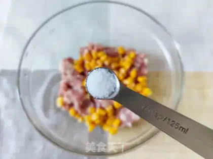 Make Meatloaf eggs step 3