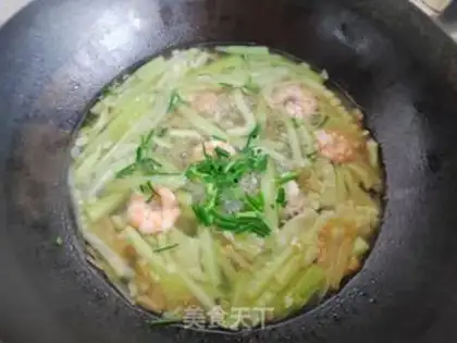 Make Shrimp smelt and melon soup step 6