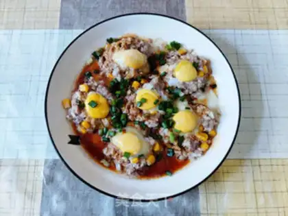 Make Meatloaf eggs step 8