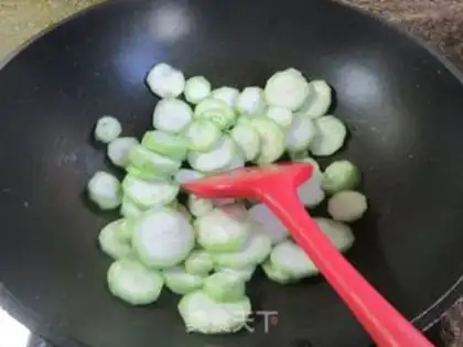 Make White curd milk for elastic silkmelon step 4