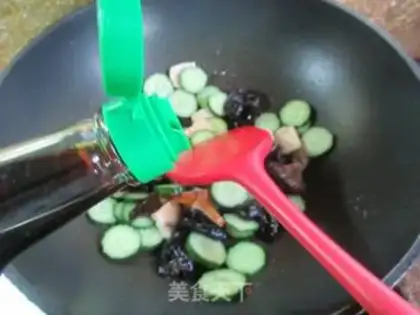 Make Black-mucked cucumber step 4