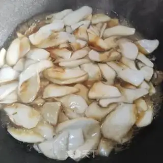 Make Eggs and apricot mushrooms step 4