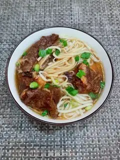 Make Red roast steak noodles step 9