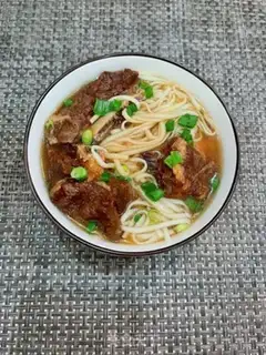 Make Red roast steak noodles step 11