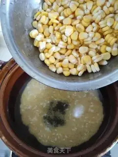 Make Pumpkin corn porridge step 4