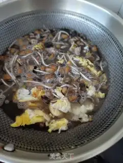 Make Fried egg soup step 8