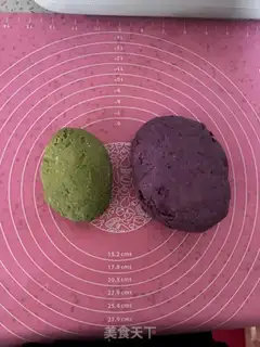 Make Grape buns step 0