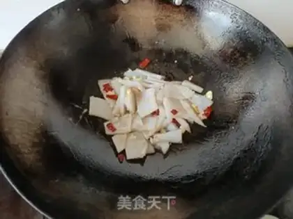 Make Cream and red chips step 3