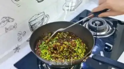 Make Garlic noodles step 8