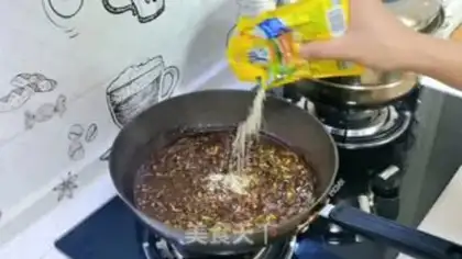 Make Garlic noodles step 9