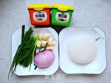 Make Garlic sauce pancakes step 0
