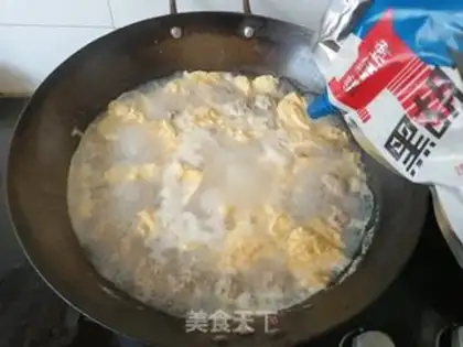 Make Eggball soup step 8