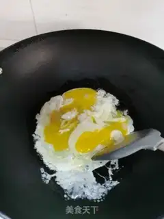 Make Scrambled eggs step 3