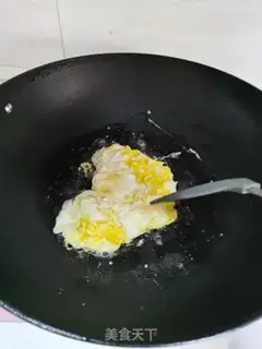 Make Scrambled eggs step 4