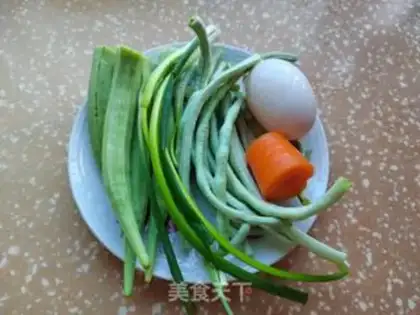 Make Autumn egg fried rice step 0