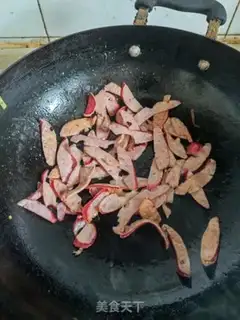 Make Cabbage with red sausage step 4