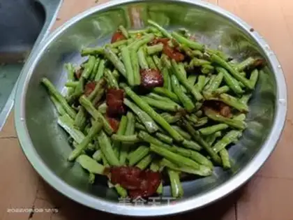 Make Five flowers and beans step 6
