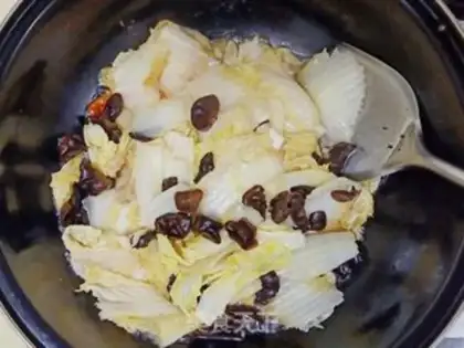 Make Cleaning up the cabbage step 9