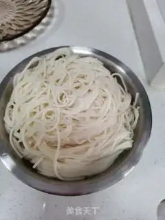 Make The onion sour noodles step 7