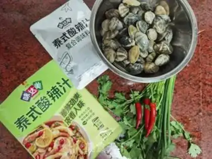 Make Thai spicy clam step 0