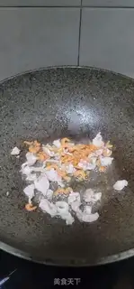 Make Shrimp melon soup step 3