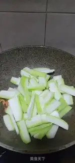 Make Shrimp melon soup step 4