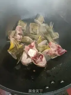Make She