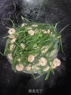 Make Shrimp sprouts step 6