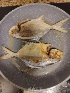 Make Fried mackerel step 3