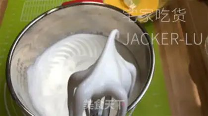 Make Old cream cake step 6
